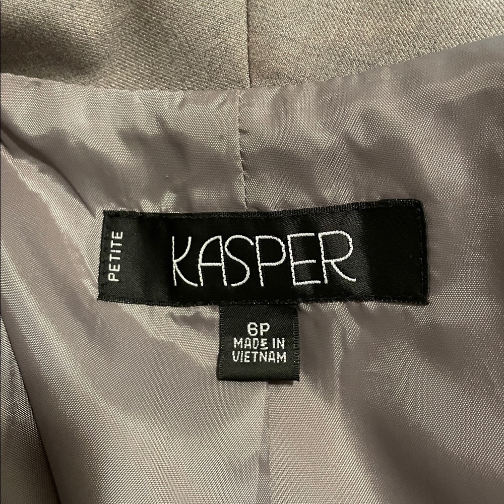 Kasper Jacket Blazer Women Size 6P Taupe Tailored Detailed Stitching - Picture 15 of 15
